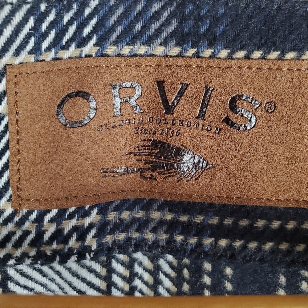 Orvis Men's Black and White Plaid Flannel Shacket. MED.  0158 - Picture 3 of 11